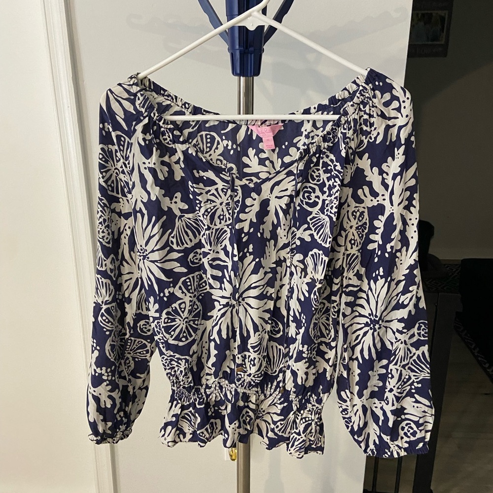 Lilly Pulitzer Navy and White Sea Print Blouse Size M